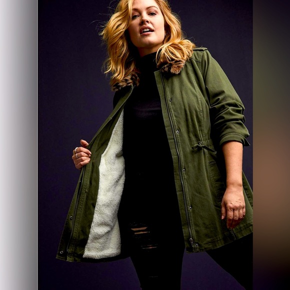 Torrid - Picture 1 of 15